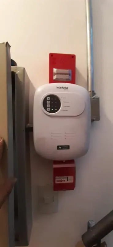 Imagem ilustrativa de Instalação de sistema de detecção de fumaça predial